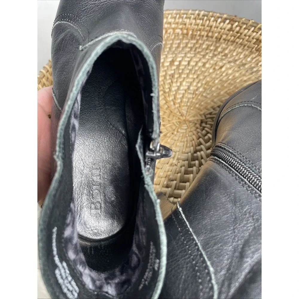 Born Womens 10 Black Ankle Boots Gorpcore Leather Block Heel